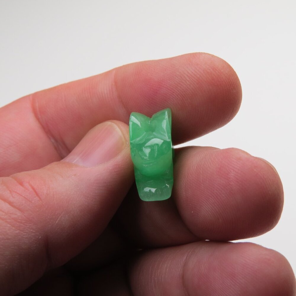 Jade Rabbit Hand Carved Pendent - Picture 3 of 4